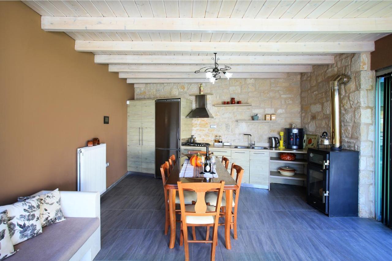 Design Villa Nicol - Heated Pool - Summer Kitchen 이라클리온 외부 사진